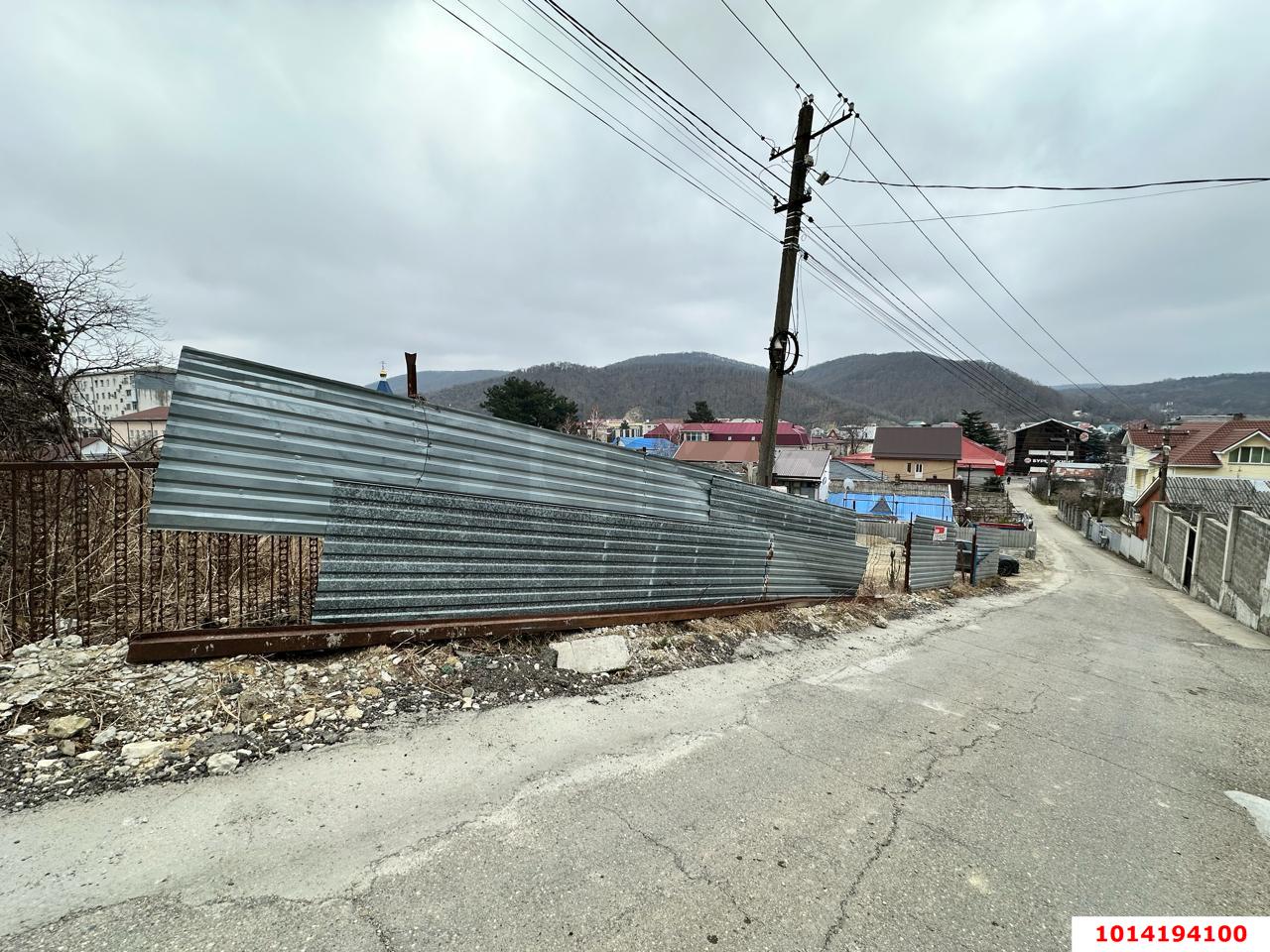 Фото №4: Земельный участок под ИЖС 18.17 сот. - Новомихайловский, пер. Горный, 5