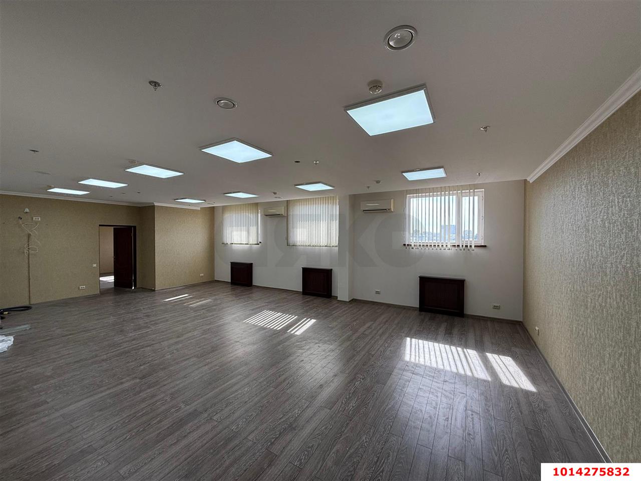 Фото №2: Офисное помещение 280 м² - Краснодар, Центральный, ул. Кутузова, 77