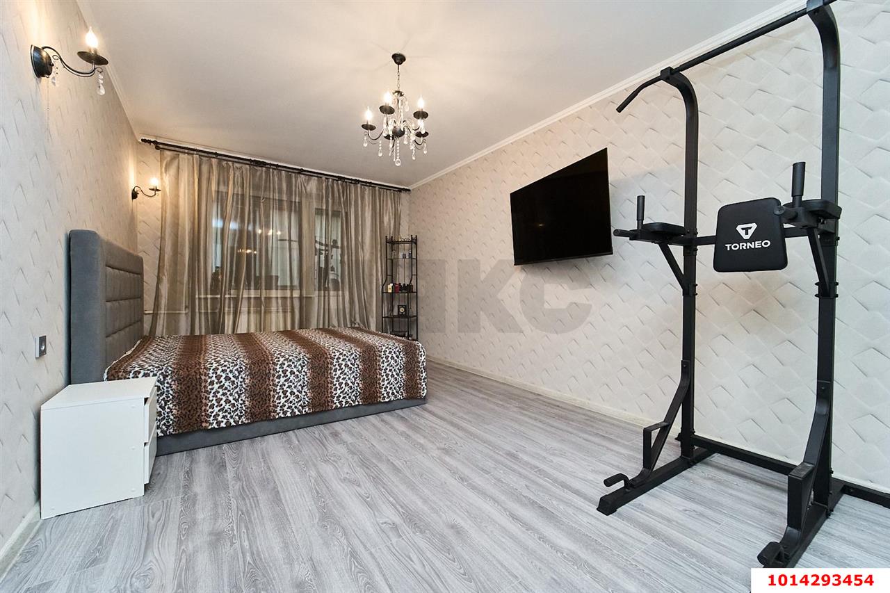 Фото №5: 4-комнатная квартира 95 м² - Краснодар, Юбилейный, пр-кт Чекистов, 1