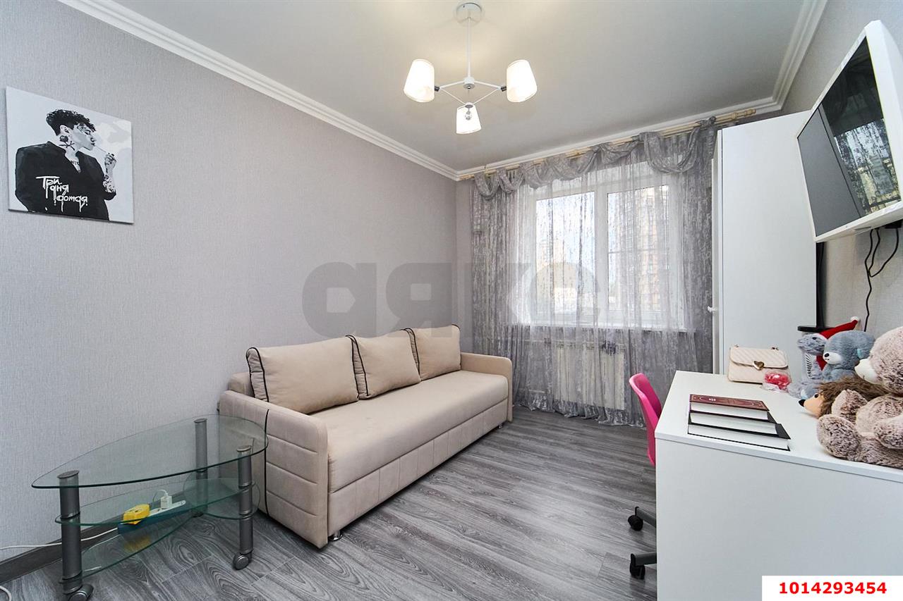 Фото №4: 4-комнатная квартира 95 м² - Краснодар, Юбилейный, пр-кт Чекистов, 1