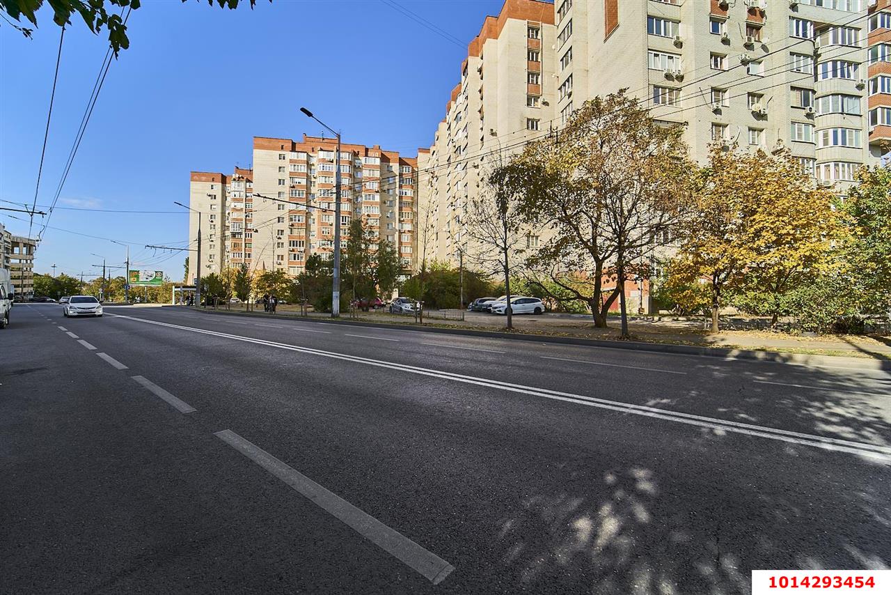 Фото №19: 4-комнатная квартира 95 м² - Краснодар, Юбилейный, пр-кт Чекистов, 1
