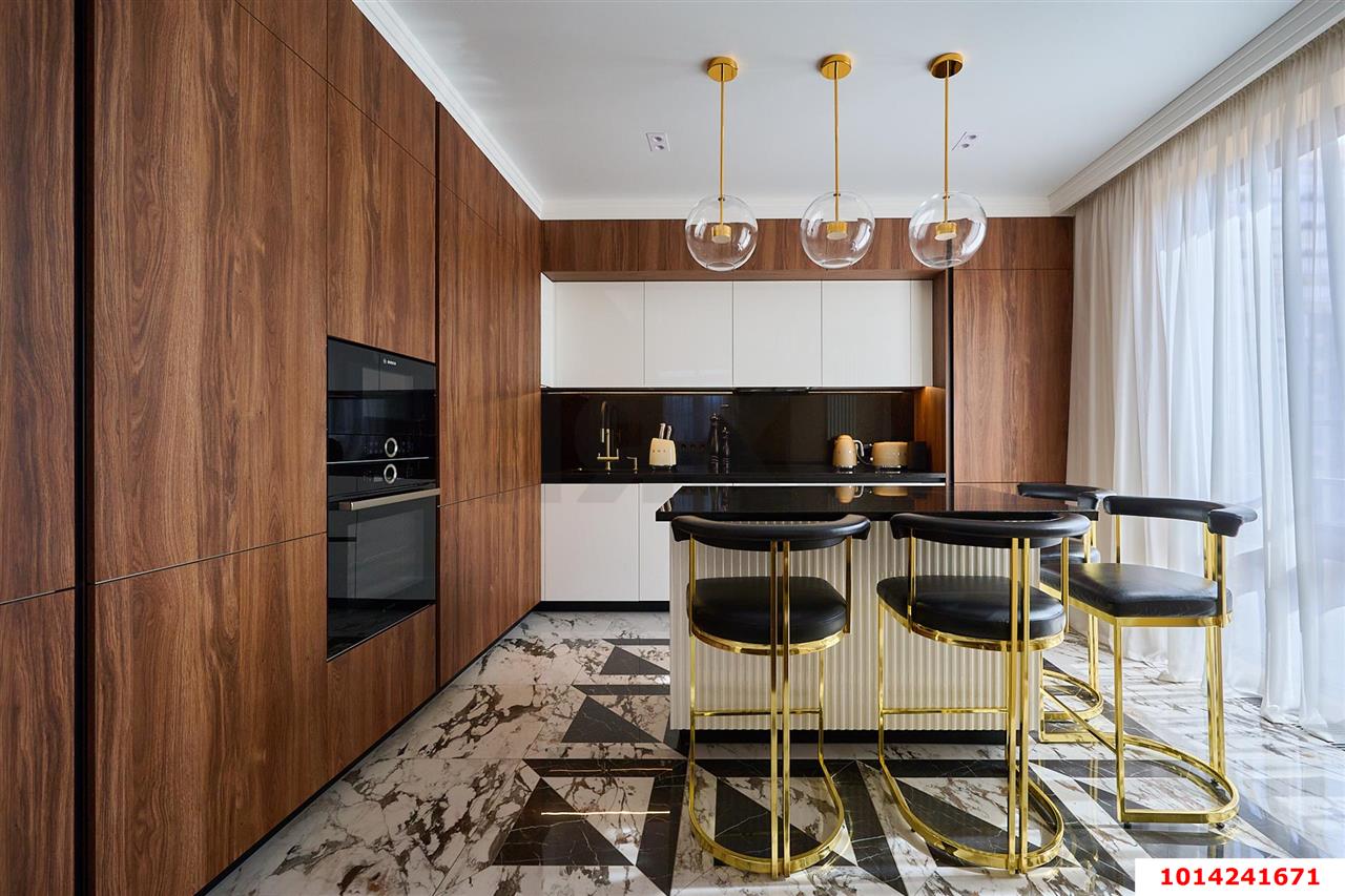 Фото №1: 3-комнатная квартира 105 м² - Краснодар, жилой комплекс Маршал, ул. Гаражная, 87