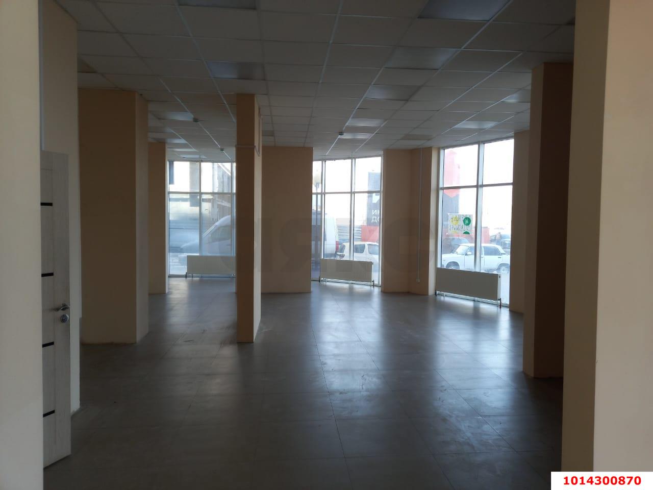 Фото №11: Коммерция 92 м² - Краснодар, Прикубанский внутригородской округ, Россинского, мкр. жилой комплекс Символ, ул. Командорская, 9/1