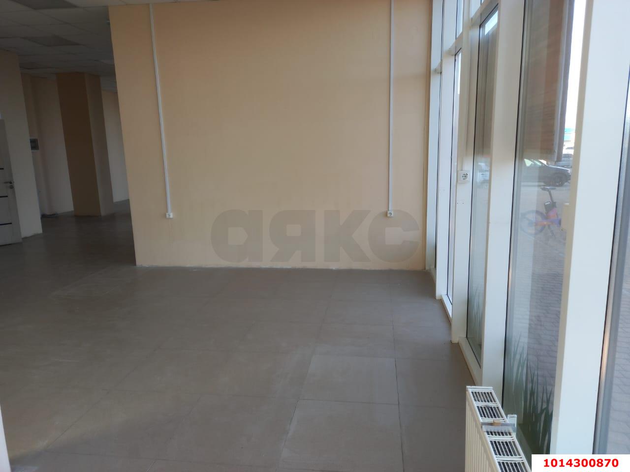 Фото №8: Коммерция 92 м² - Краснодар, Прикубанский внутригородской округ, Россинского, мкр. жилой комплекс Символ, ул. Командорская, 9/1