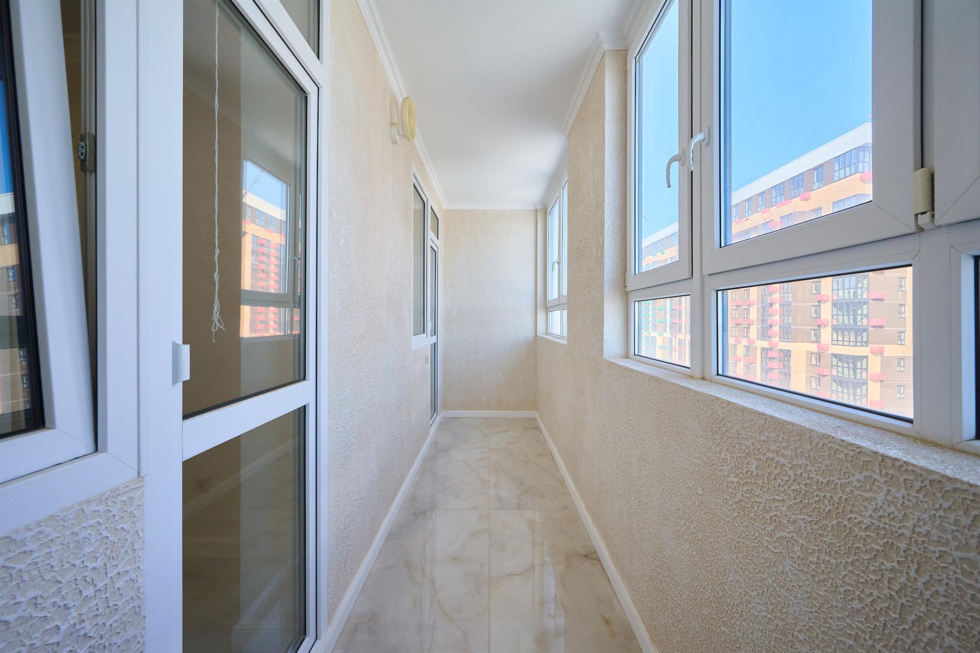 Фото №7: 2-комнатная квартира 66 м² - Знаменский, Карасунский внутригородской округ, мкр. Родные Просторы, ул. Природная, 10Бк1