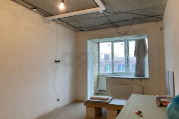 Фото №2: 1-комнатная квартира 40 м² - Российский, мкр. Прикубанский внутригородской округ, ул. имени В.М. Комарова, 42