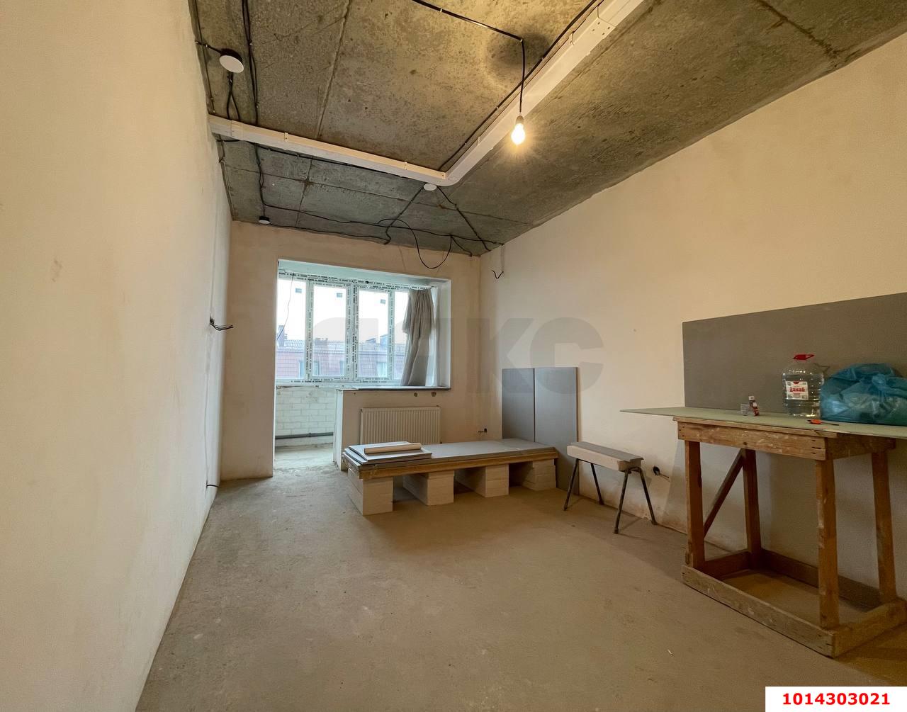 Фото №1: 1-комнатная квартира 44 м² - Российский, Прикубанский внутригородской округ, ул. имени В.М. Комарова, 42