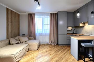 Фото №1: 2-комнатная квартира 58 м² - Краснодар, мкр. Светлоград, ул. Красных Партизан, 1/4к2