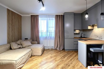 Фото №1: 2-комнатная квартира 58 м² - Краснодар, мкр. Светлоград, ул. Красных Партизан, 1/4к2