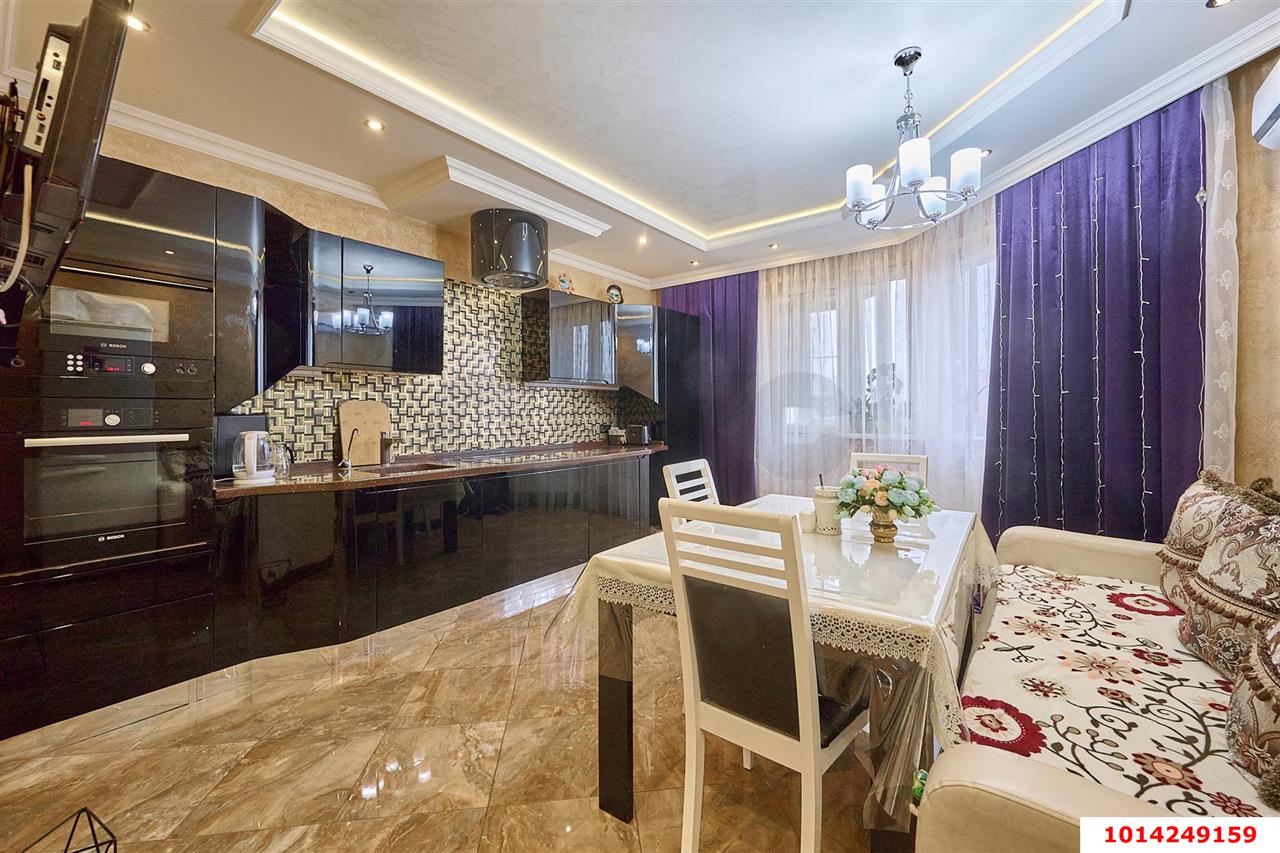 Фото №2: 3-комнатная квартира 141 м² - Краснодар, Центральный внутригородской округ, мкр. Центральный, ул. Ломоносова, 97