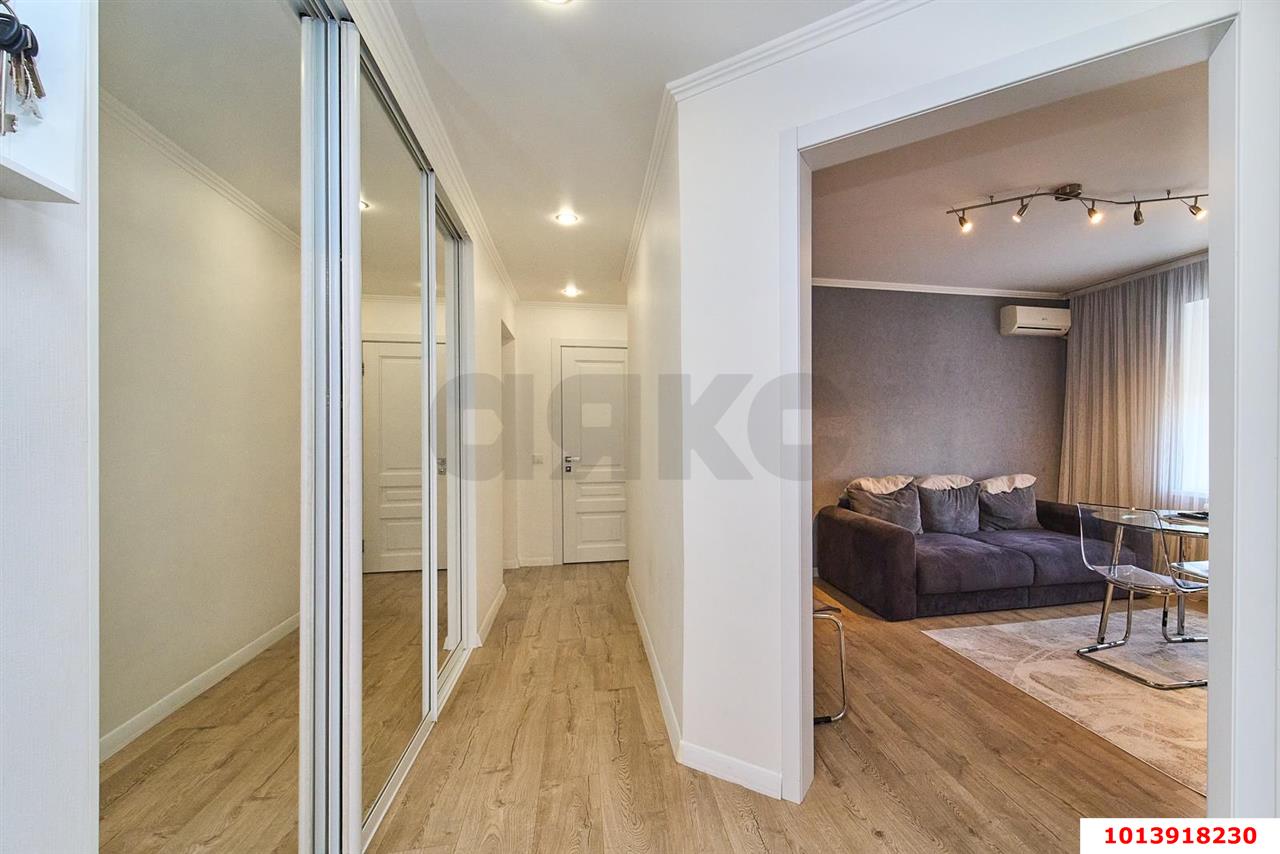 Фото №10: 3-комнатная квартира 72 м² - Краснодар, Прикубанский внутригородской округ, мкр. Завод Измерительных Приборов, ул. Зиповская, 20