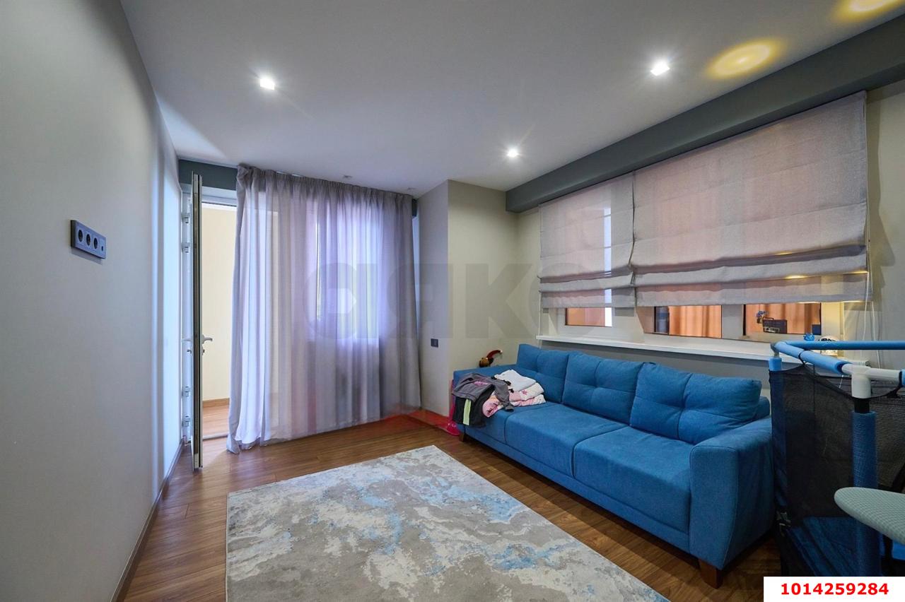 Фото №19: 3-комнатная квартира 132 м² - Краснодар, Центральный, ул. Будённого, 129