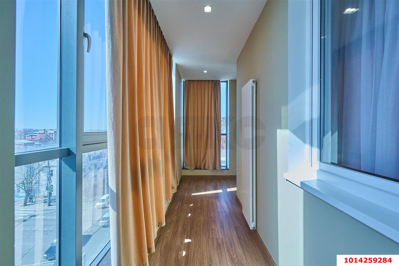 Фото №12: 3-комнатная квартира 132 м² - Краснодар, Центральный, ул. Будённого, 129