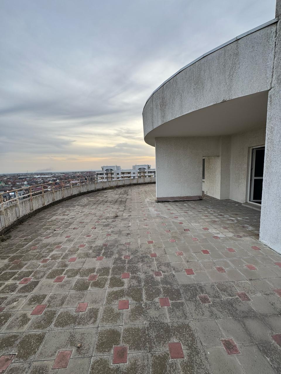 Фото №2: Пентхаус 378 м² - Славянск-на-Кубани, мкр. жилой комплекс Семь ветров, ул. Победы, 276к1