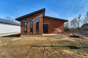 Фото №2: Дом 106 м² - Микробиолог, мкр. Прикубанский внутригородской округ, ул. Вишнёвая, 35