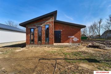 Фото №2: Дом 106 м² - Микробиолог, мкр. Прикубанский внутригородской округ, ул. Вишнёвая, 35