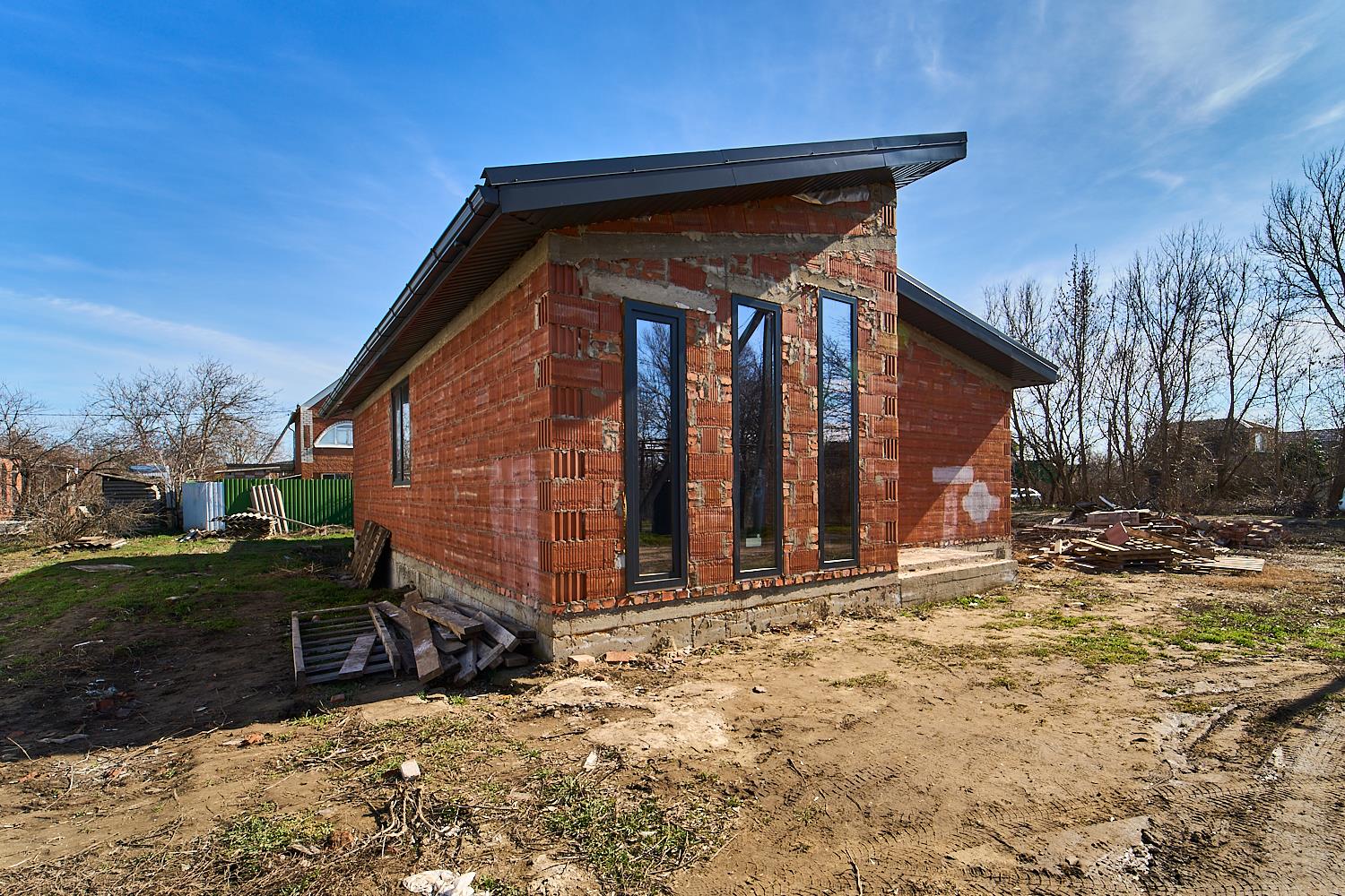 Фото №3: Дом 106 м² + 6.9 сот. - Микробиолог, Прикубанский внутригородской округ, мкр. Прикубанский внутригородской округ, ул. Вишнёвая, 35