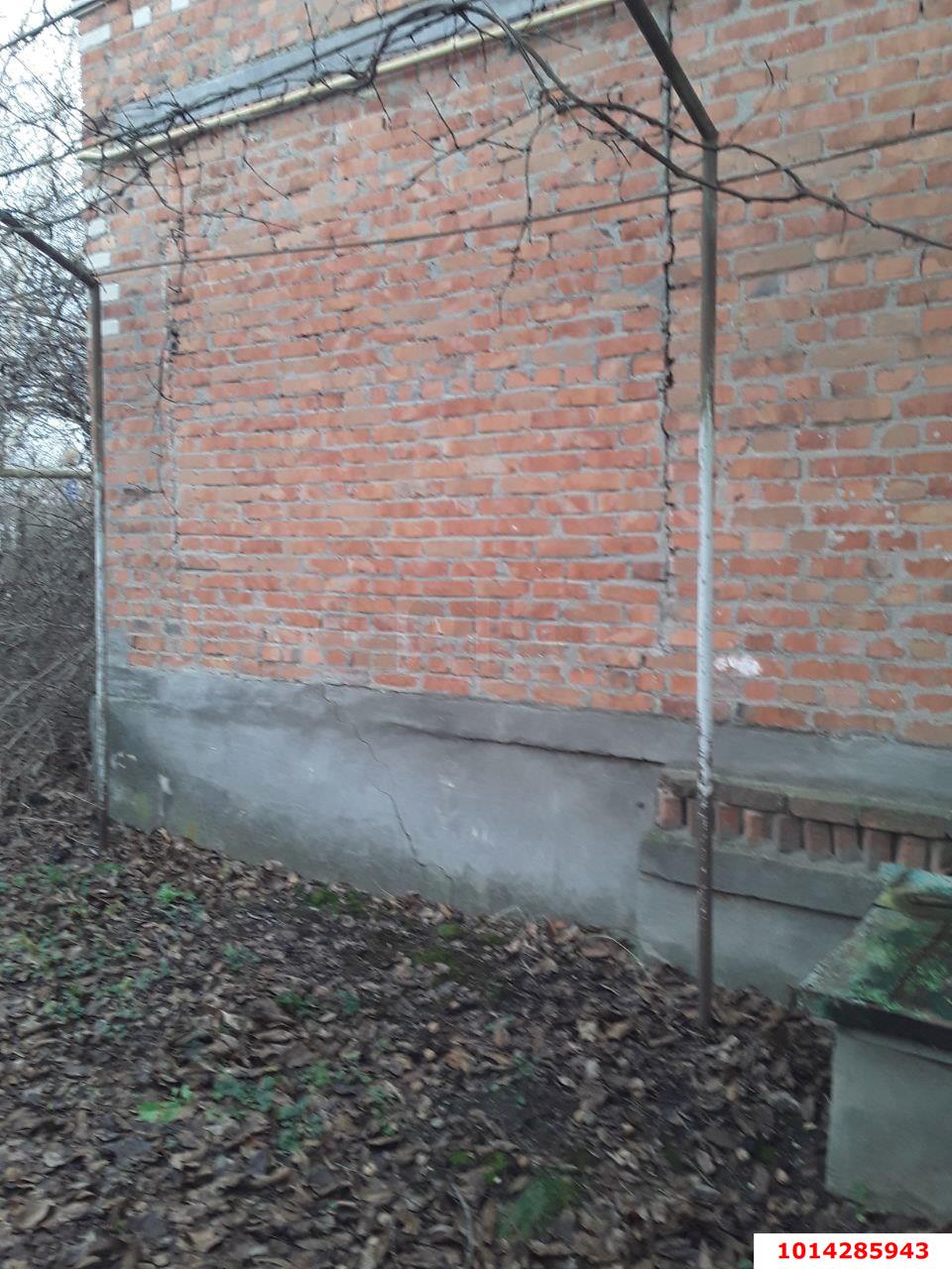 Фото №9: Дом 81 м² + 12 сот. - Кирпильская, ул. Красная, 1