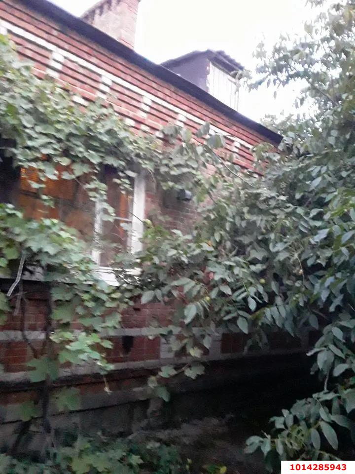 Фото №1: Дом 81 м² + 12 сот. - Кирпильская, ул. Красная, 1