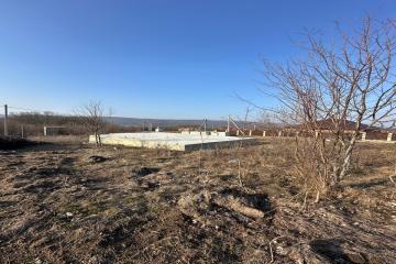 Фото №1: Земельный участок 7.5 сот. - Азовская, мкр. Матросова, ул. Матросова