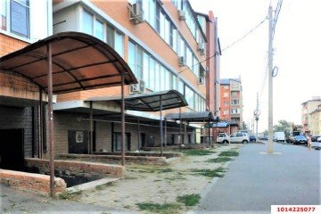 Фото №1: Торговое помещение 34 м² - Российский, мкр. Прикубанский внутригородской округ, ул. Ратной Славы, 25