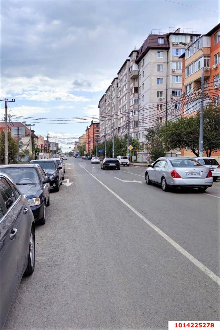 Фото №4: Торговое помещение 34 м² - Российский, Прикубанский внутригородской округ, ул. Ратной Славы, 25