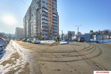 Фото №4: Торговое помещение 173 м² - Краснодар, мкр. Юбилейный, ул. Думенко, 21