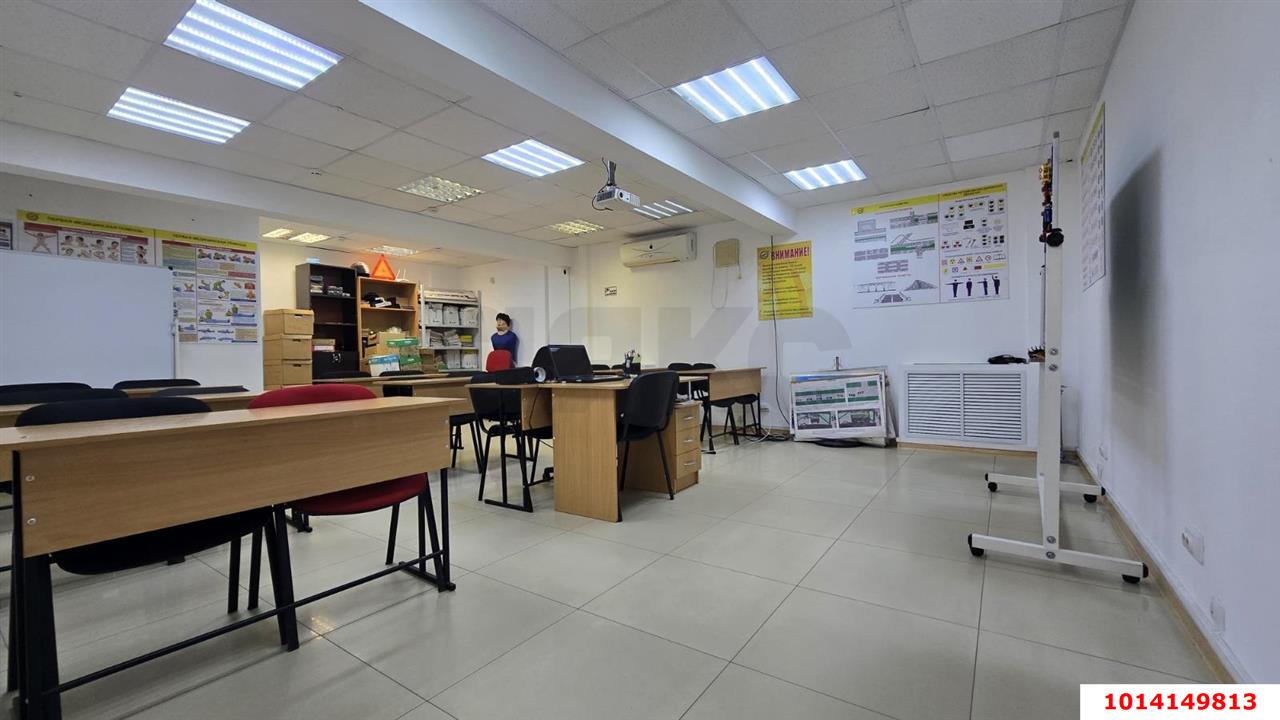 Фото №4: Торговое помещение 60 м² - Краснодар, Черёмушки, ул. Ставропольская, 157