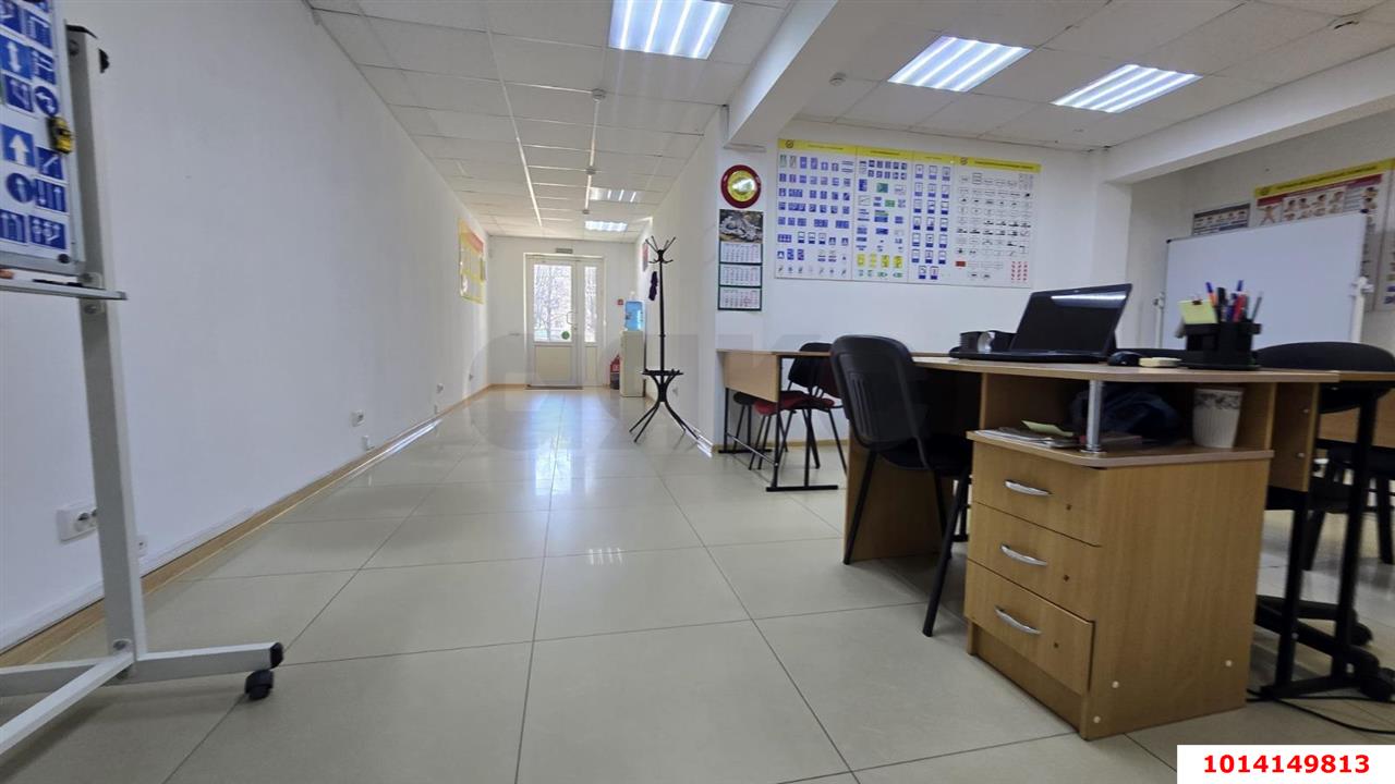 Фото №12: Торговое помещение 60 м² - Краснодар, Черёмушки, ул. Ставропольская, 157