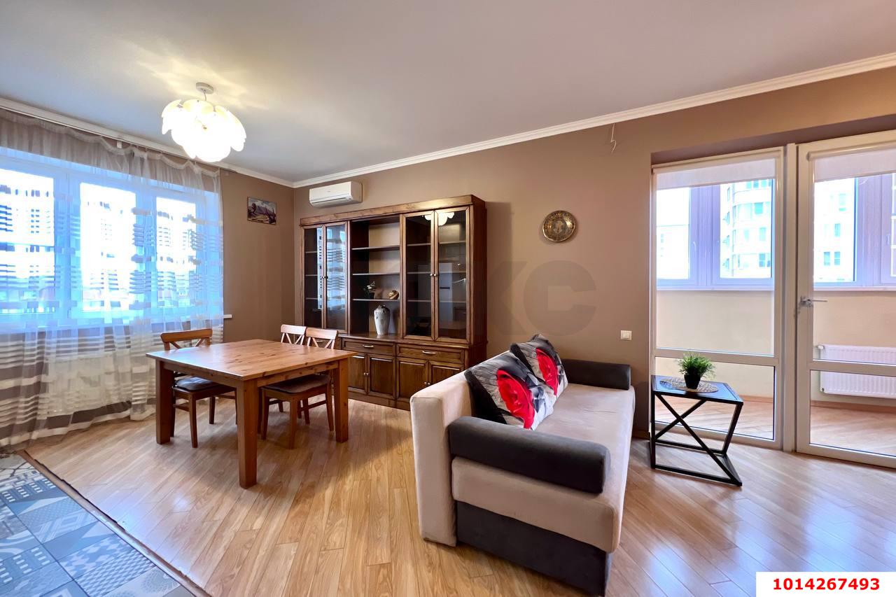 Фото №1: 2-комнатная квартира 69 м² - Краснодар, Солнечный, ул. Казбекская, 15