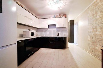 Фото №1: 1-комнатная квартира 42 м² - Краснодар, мкр. Юбилейный, пр-кт Чекистов, 38