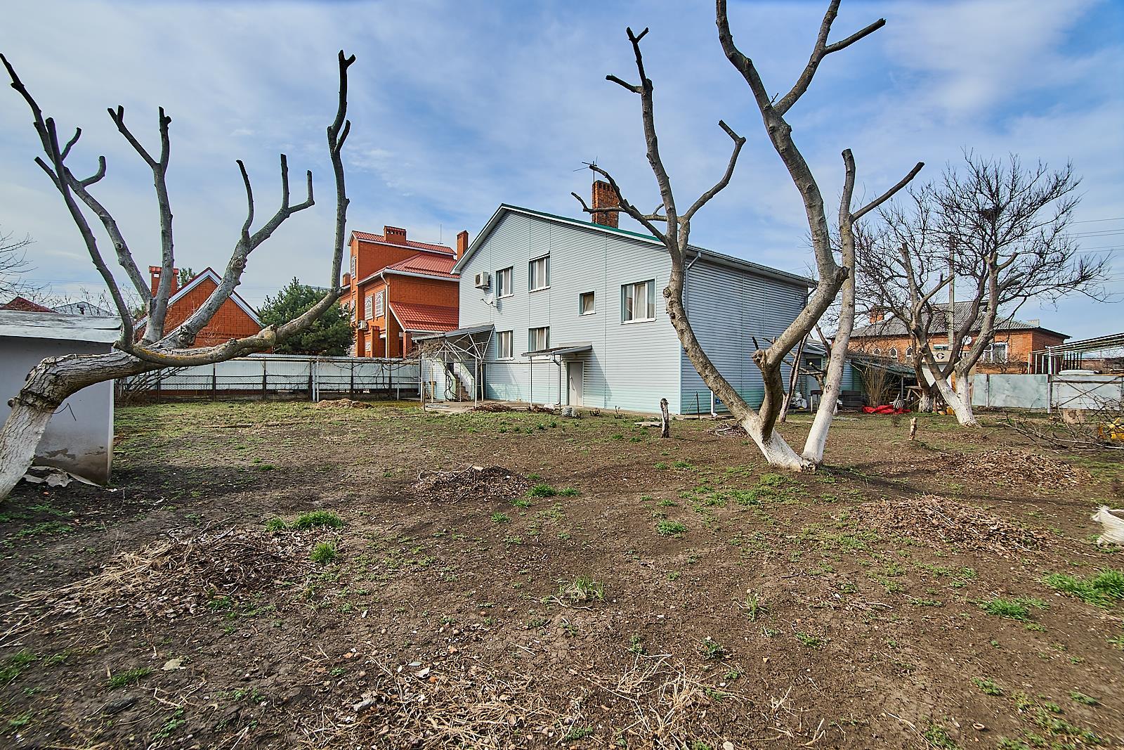 Фото №2: Дом 150 м² + 10 сот. - Краснодар, Прикубанский внутригородской округ, Завод Радиоизмерительных Приборов, п. Калинино, ул. им. Грабина В.Г., 10