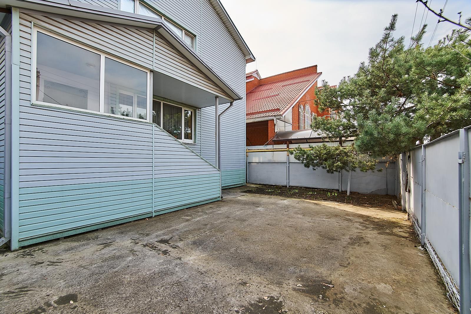 Фото №3: Дом 150 м² + 10 сот. - Краснодар, Прикубанский внутригородской округ, Завод Радиоизмерительных Приборов, п. Калинино, ул. им. Грабина В.Г., 10