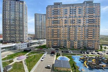 Фото №1: 1-комнатная квартира 39 м² - Краснодар, мкр. жилой комплекс Сказка Град, ул. имени В.Н. Мачуги, 166А