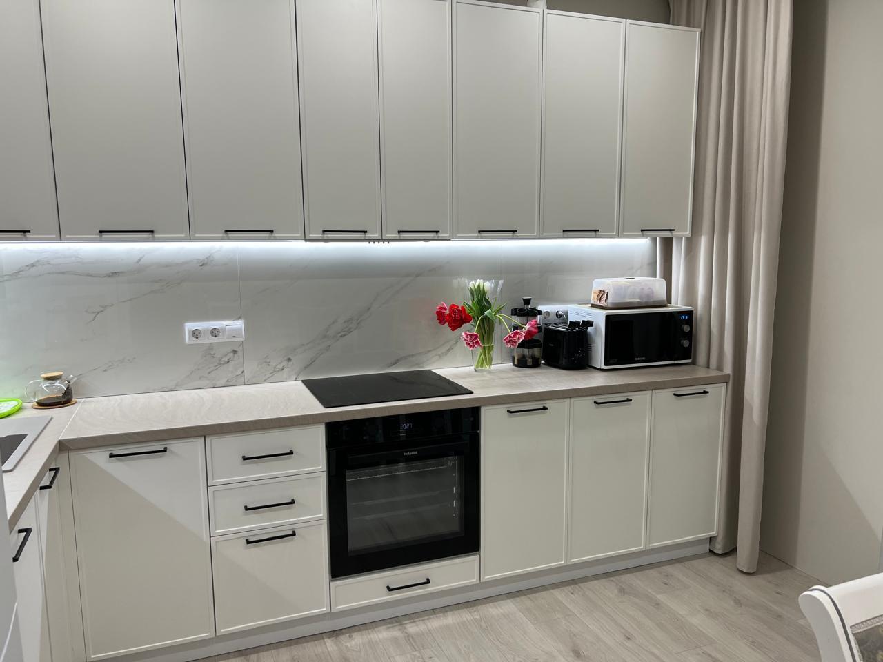 Фото №2: 2-комнатная квартира 61 м² - Краснодар, Прикубанский внутригородской округ, мкр. ЖК Красная Площадь, ул. им. Мурата Ахеджака, 12к4