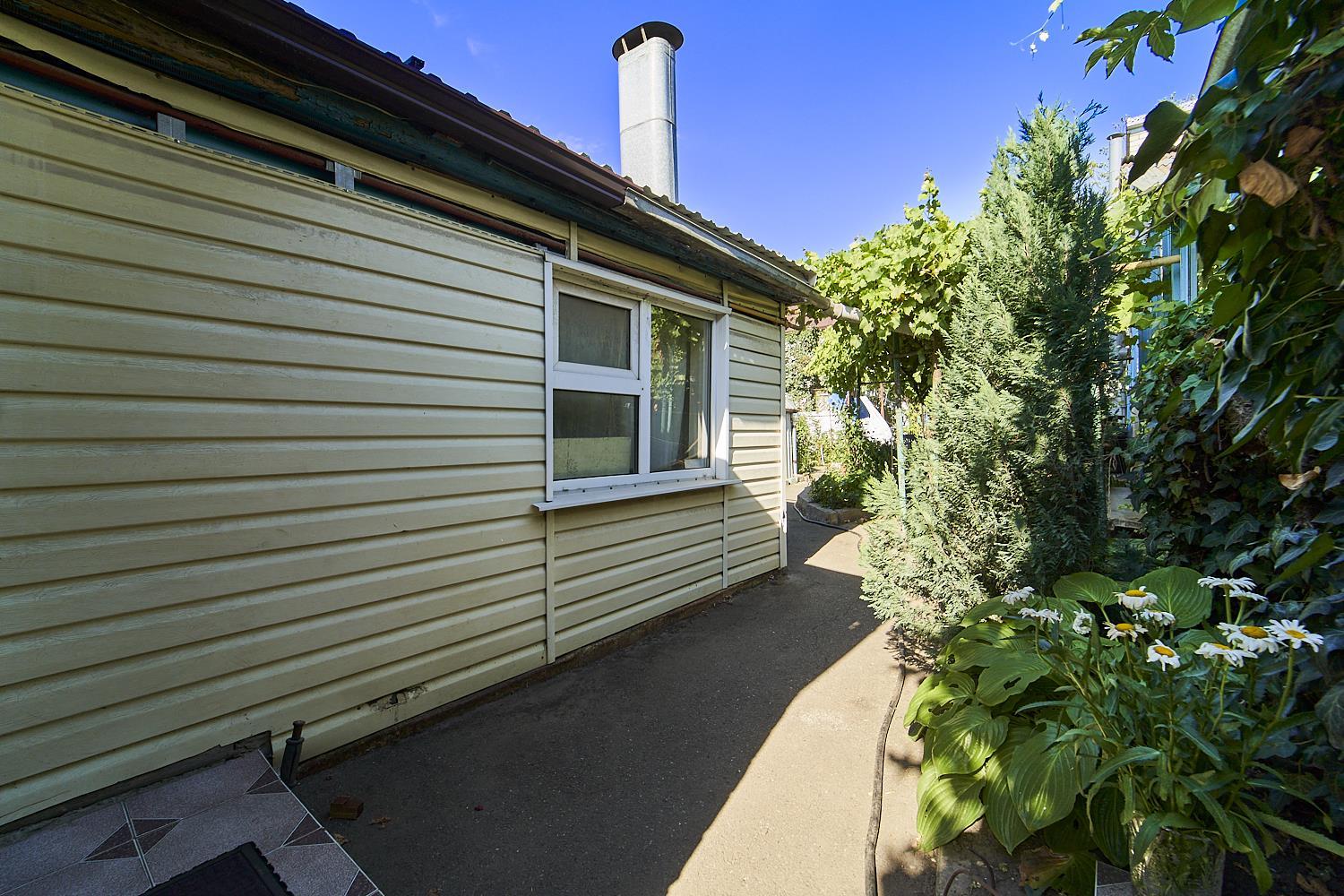 Фото №3: Земельный участок 3 сот. - Краснодар, Покровка, Центральный внутригородской округ, мкр. Центральный, ул. Кутузова, 46