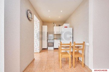 Фото №1: 1-комнатная квартира 42 м² - Краснодар, мкр. имени Петра Метальникова, ул. Защитников Отечества, 5