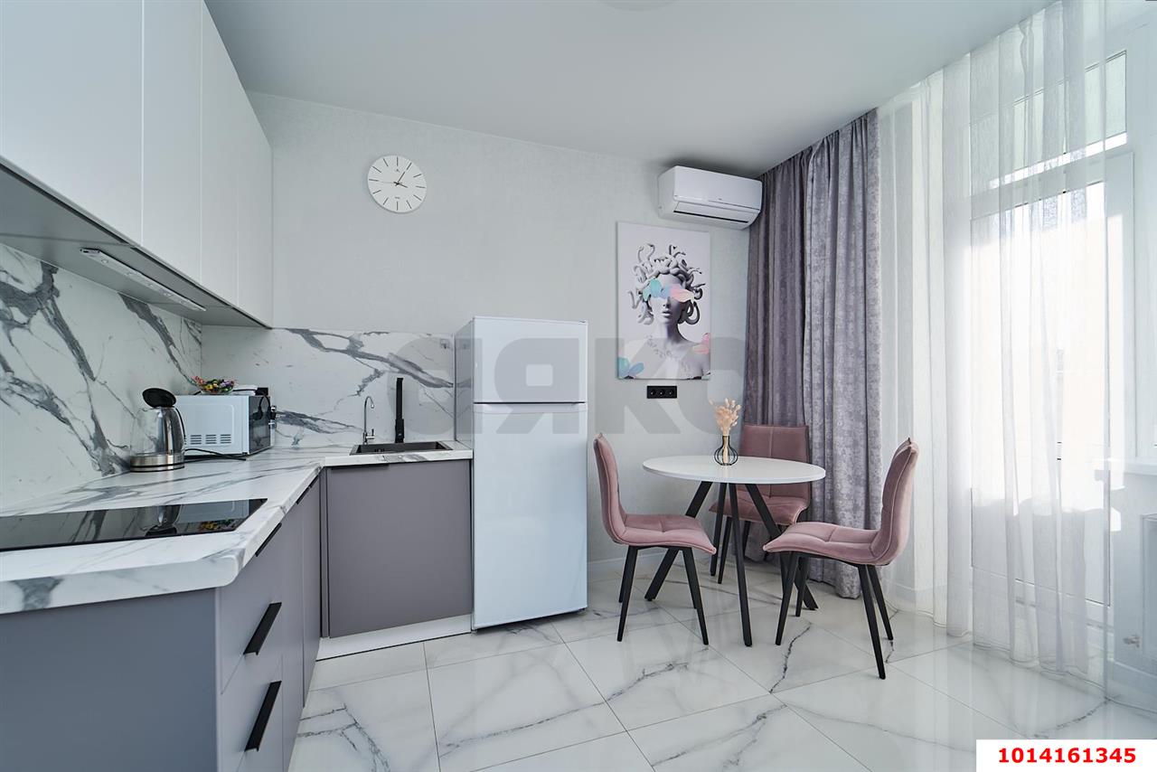 Фото №2: 1-комнатная квартира 38 м² - Краснодар, Губернский, ул. имени Героя Георгия Бочарникова, 12/1