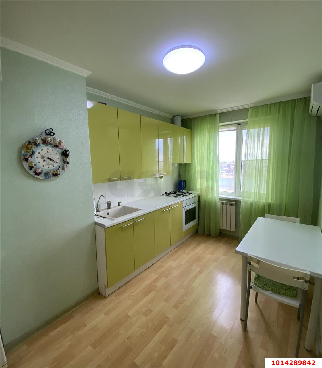 Фото №1: 2-комнатная квартира 52 м² - Краснодар, Западный внутригородской округ, мкр. Юбилейный, ул. Рождественская набережная, 25