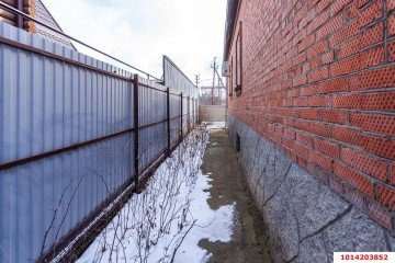 Фото №1: Дом 223 м² - Российский, мкр. Прикубанский внутригородской округ, ул. имени В.М. Комарова, 51