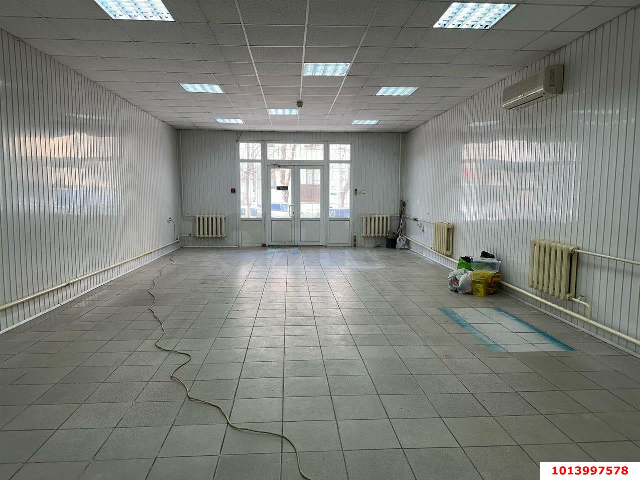 Фото №5: Торговое помещение 75 м² - Краснодар, Центральный, ул. Ленина, 101