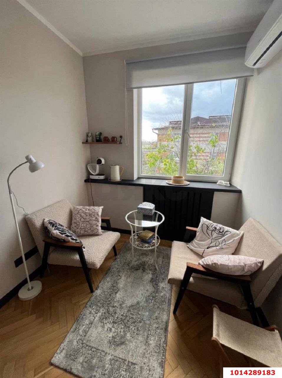 Фото №2: Коммерция 12 м² - Краснодар, Центральный внутригородской округ, мкр. Центральный, ул. Коммунаров, 217А