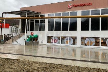 Фото №3: Торговое помещение 727 м² - Волковка, р. Лазаревский, ул. Космическая, 33В