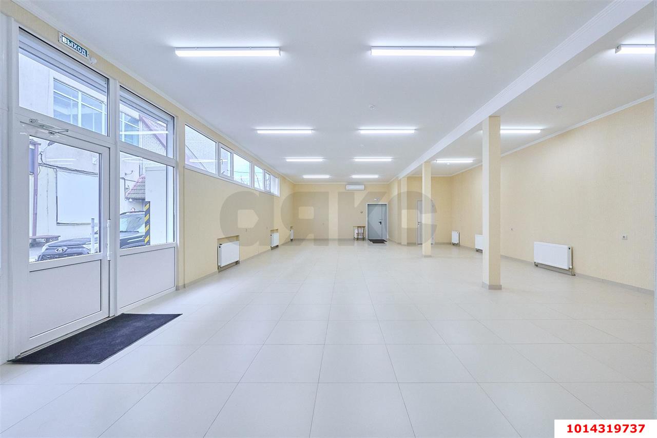 Фото №7: Торговое помещение 468 м² - Краснодар, Западный внутригородской округ, ул. Северная, 281