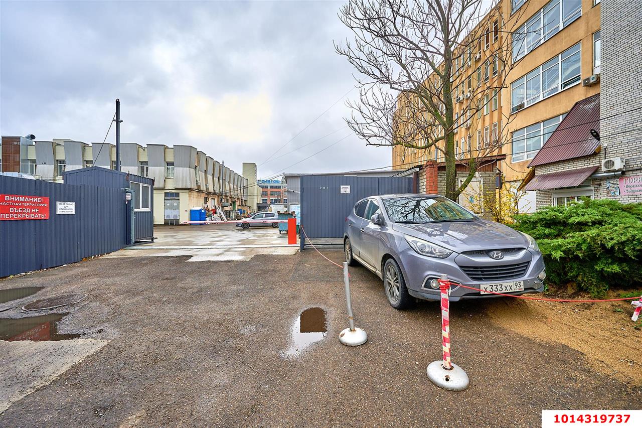 Фото №2: Торговое помещение 468 м² - Краснодар, Западный внутригородской округ, ул. Северная, 281