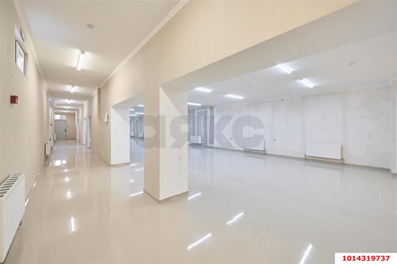Фото №10: Торговое помещение 468 м² - Краснодар, Западный внутригородской округ, ул. Северная, 281
