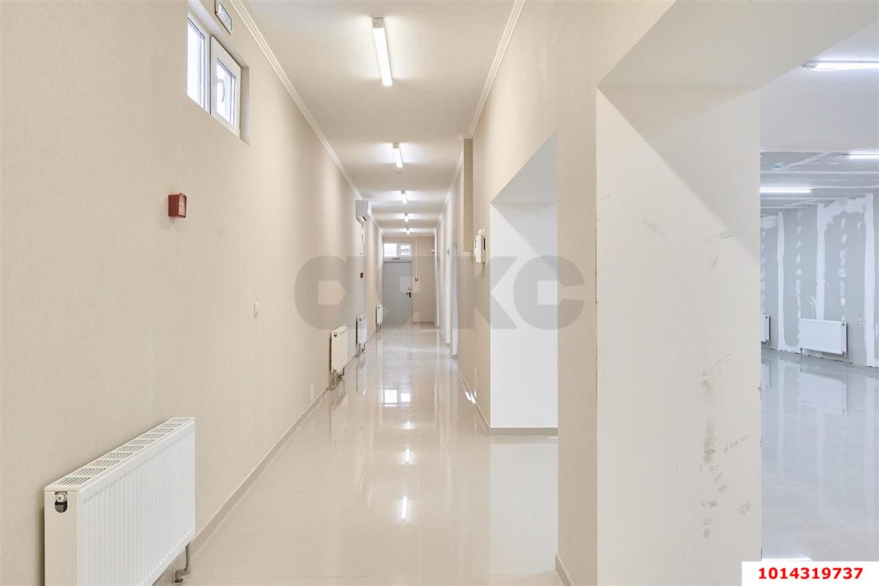 Фото №11: Торговое помещение 468 м² - Краснодар, Западный внутригородской округ, ул. Северная, 281