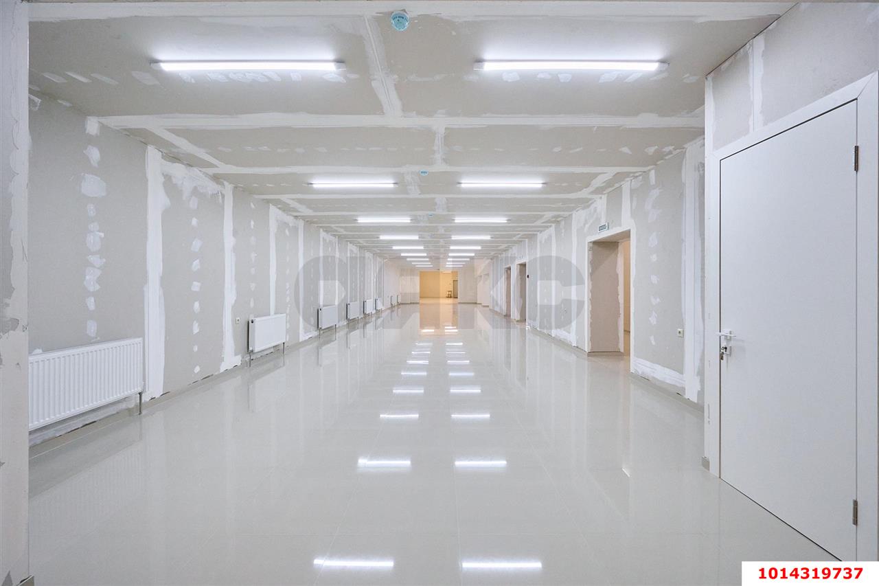 Фото №18: Торговое помещение 468 м² - Краснодар, Западный внутригородской округ, ул. Северная, 281