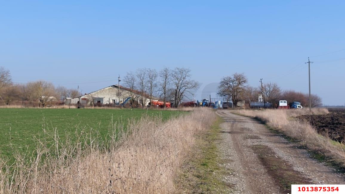 Фото №1: Коммерция 1560 м² - Краснодарский край Северский район