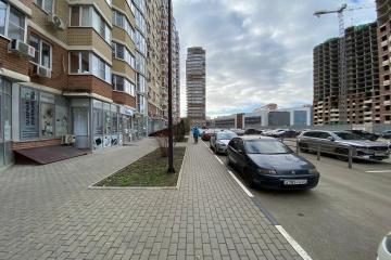 Фото №3: Коммерция 98 м² - Краснодар, мкр. имени Петра Метальникова, ул. Цезаря Куникова, 35